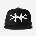 NY FITTED HAT (BLACK)