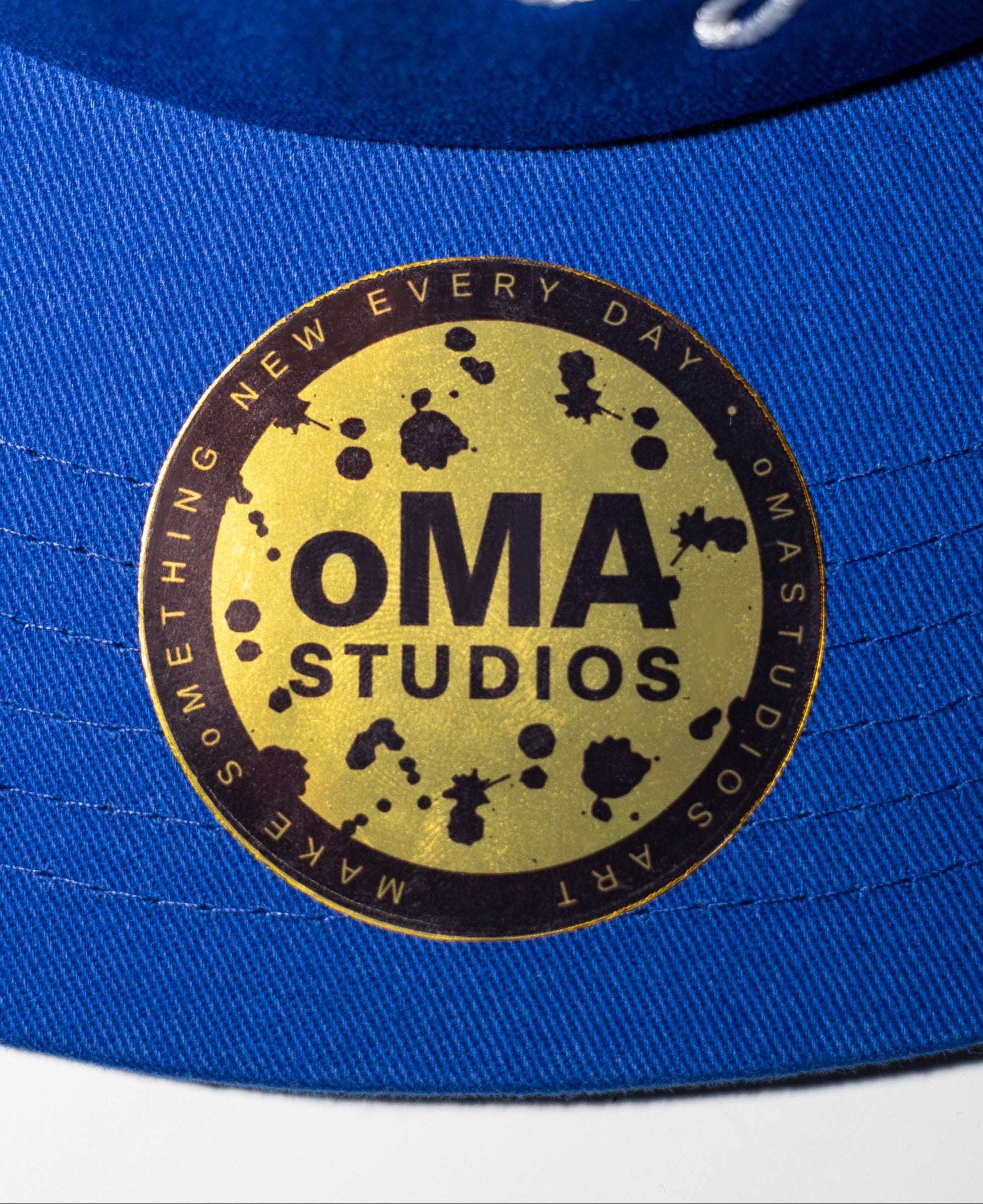 QUEENS NINJA STAR HAT (BLUE)