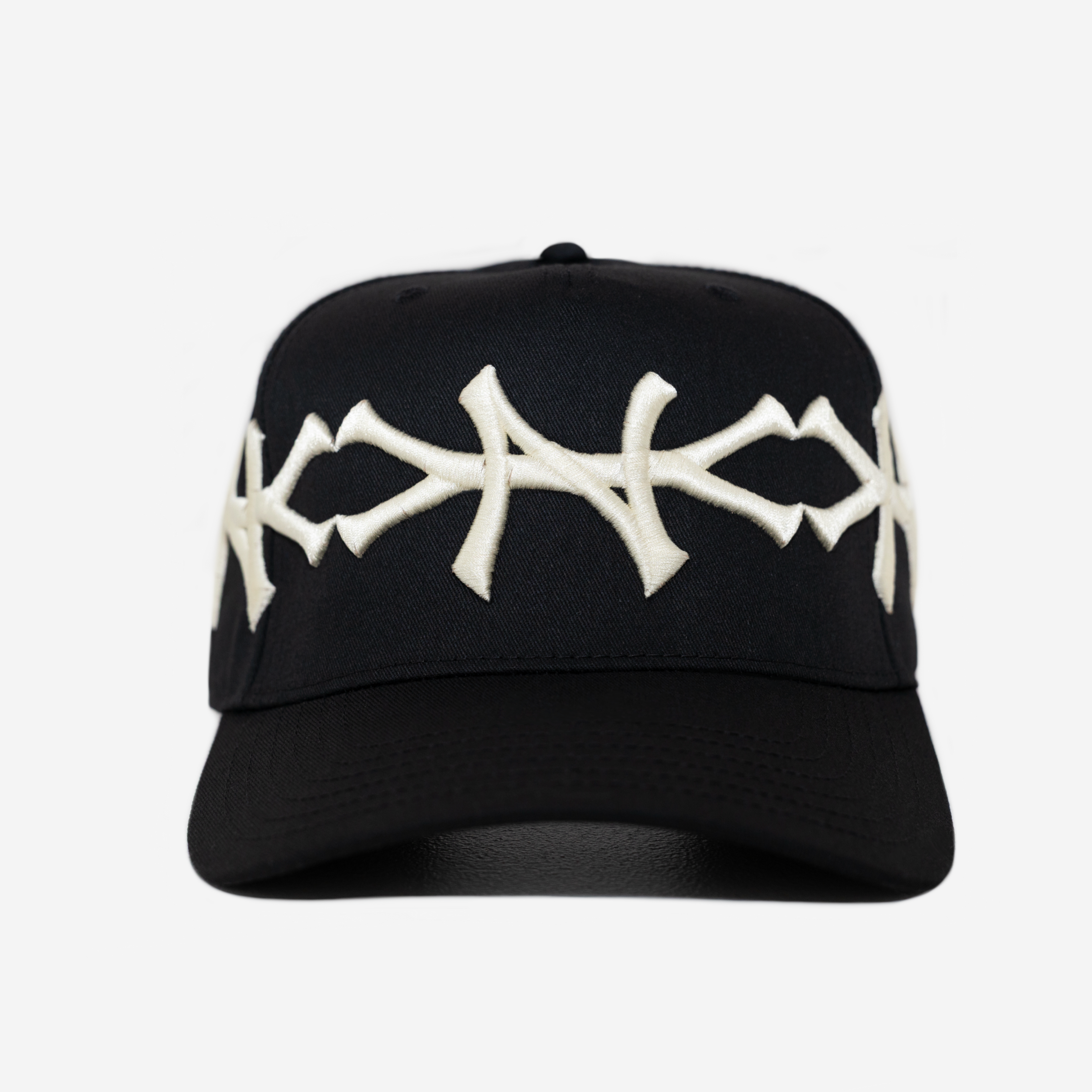 NY CROWN CURVED BRIM HAT (BLACK/CREAM)
