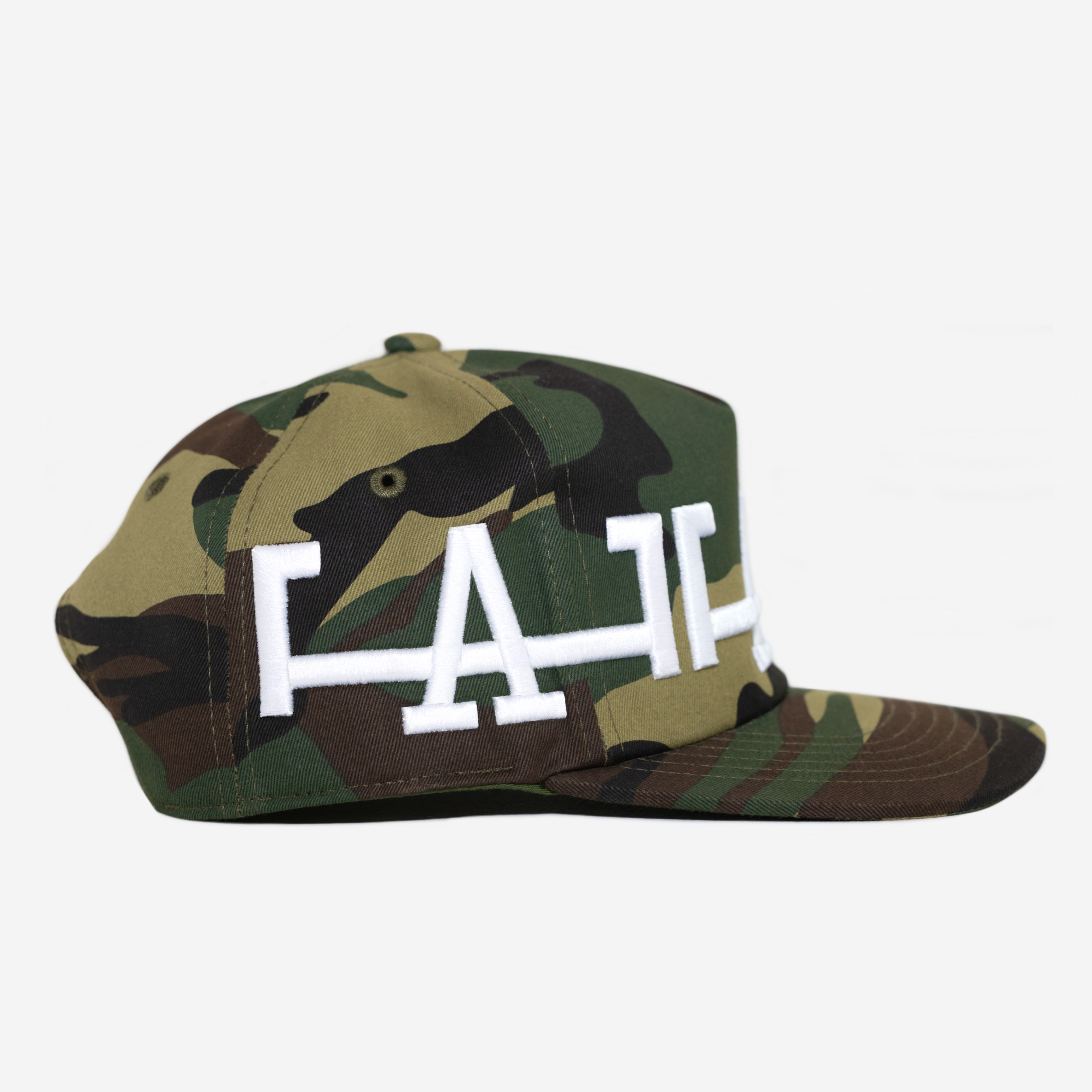 LA CROWN HAT (CAMO)
