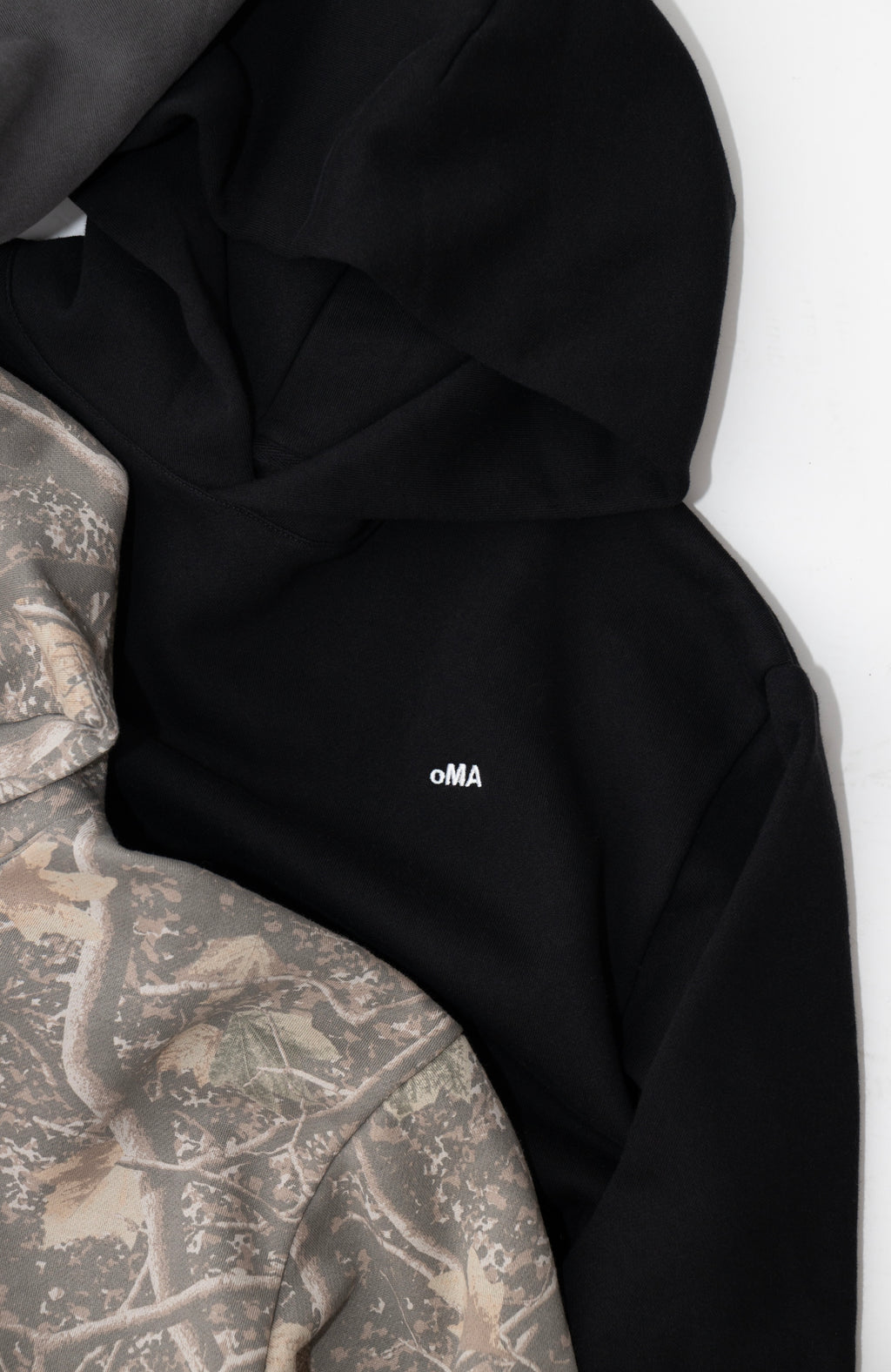 MINI LOGO HOODIE (BLACK)