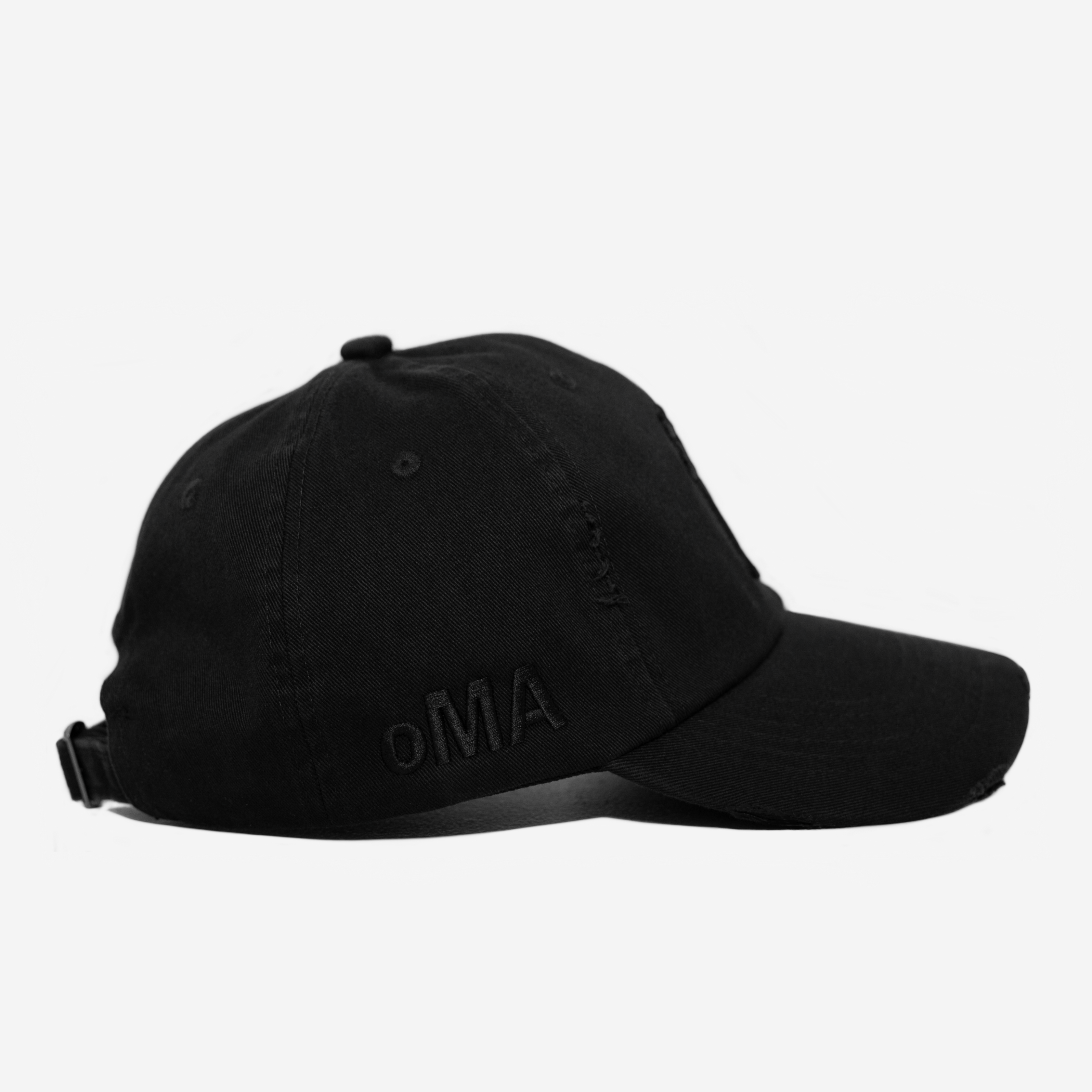 NY BONES DISTRESSED HAT (TRIPLE BLACK)