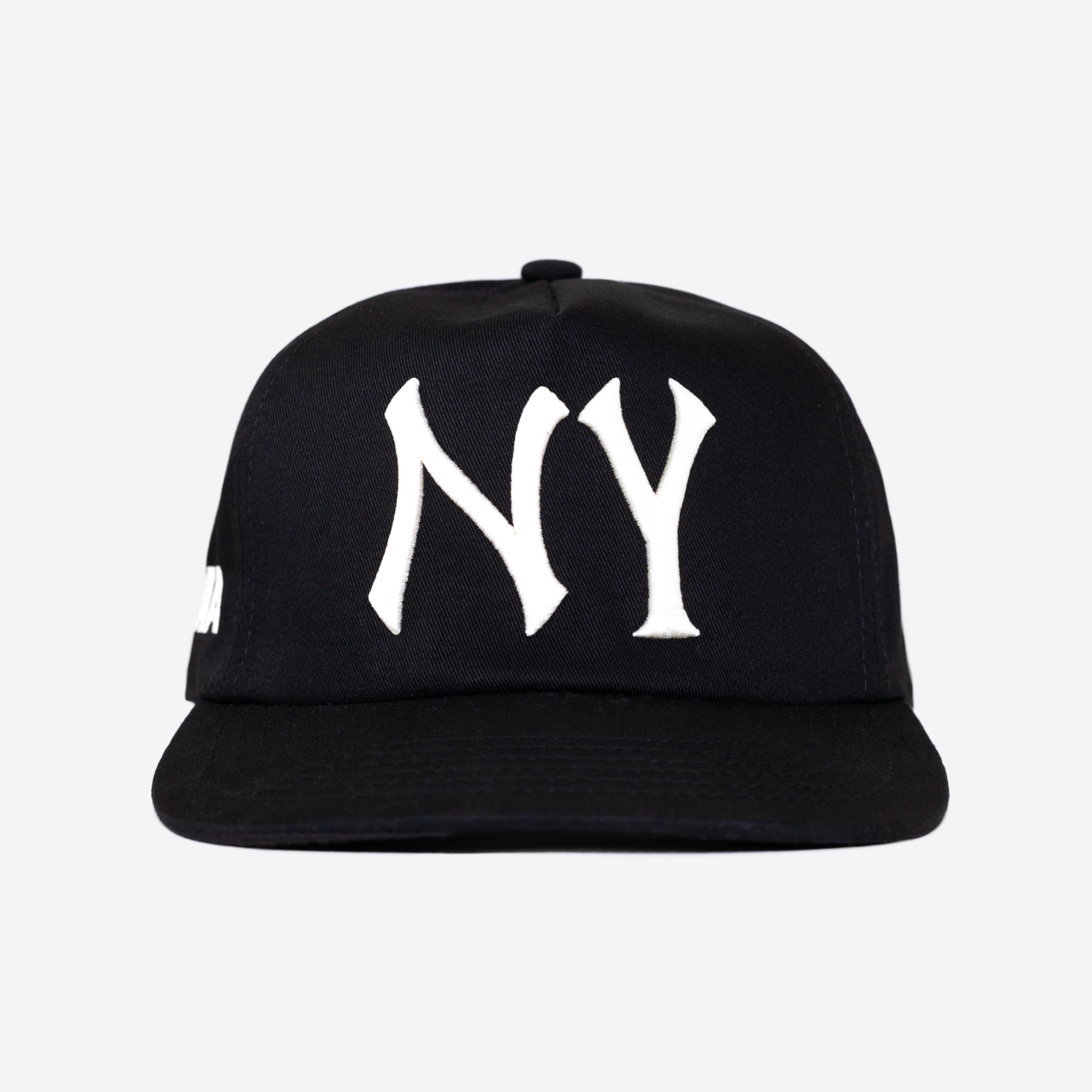 独創的 NY HAT (BLK/WHT) – oMA Studios 帽子
