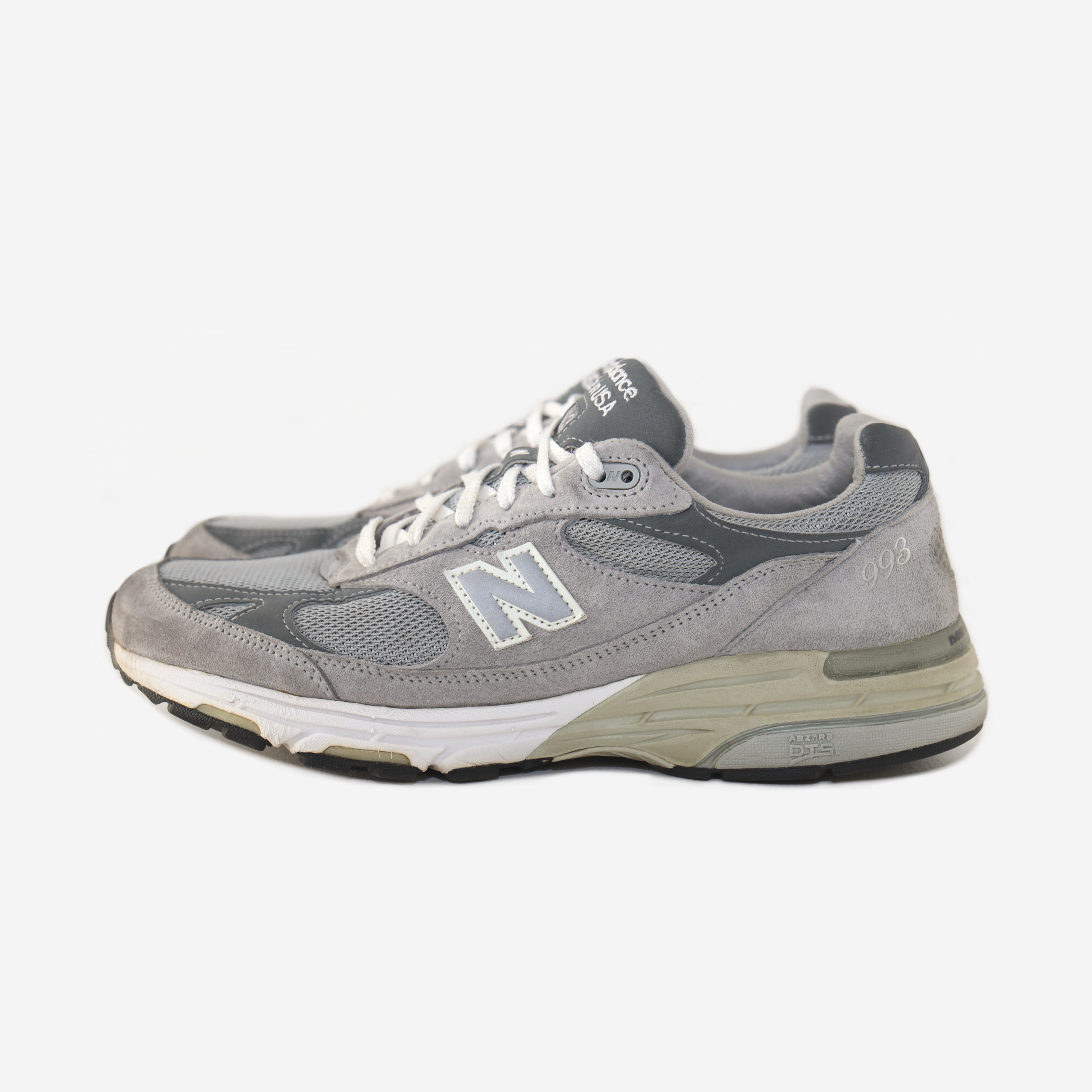NEW BALANCE 993 (GREY)