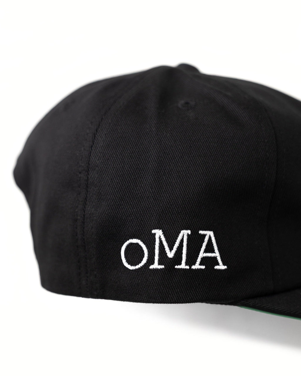 Courier New FoNT HAT (BLACK)