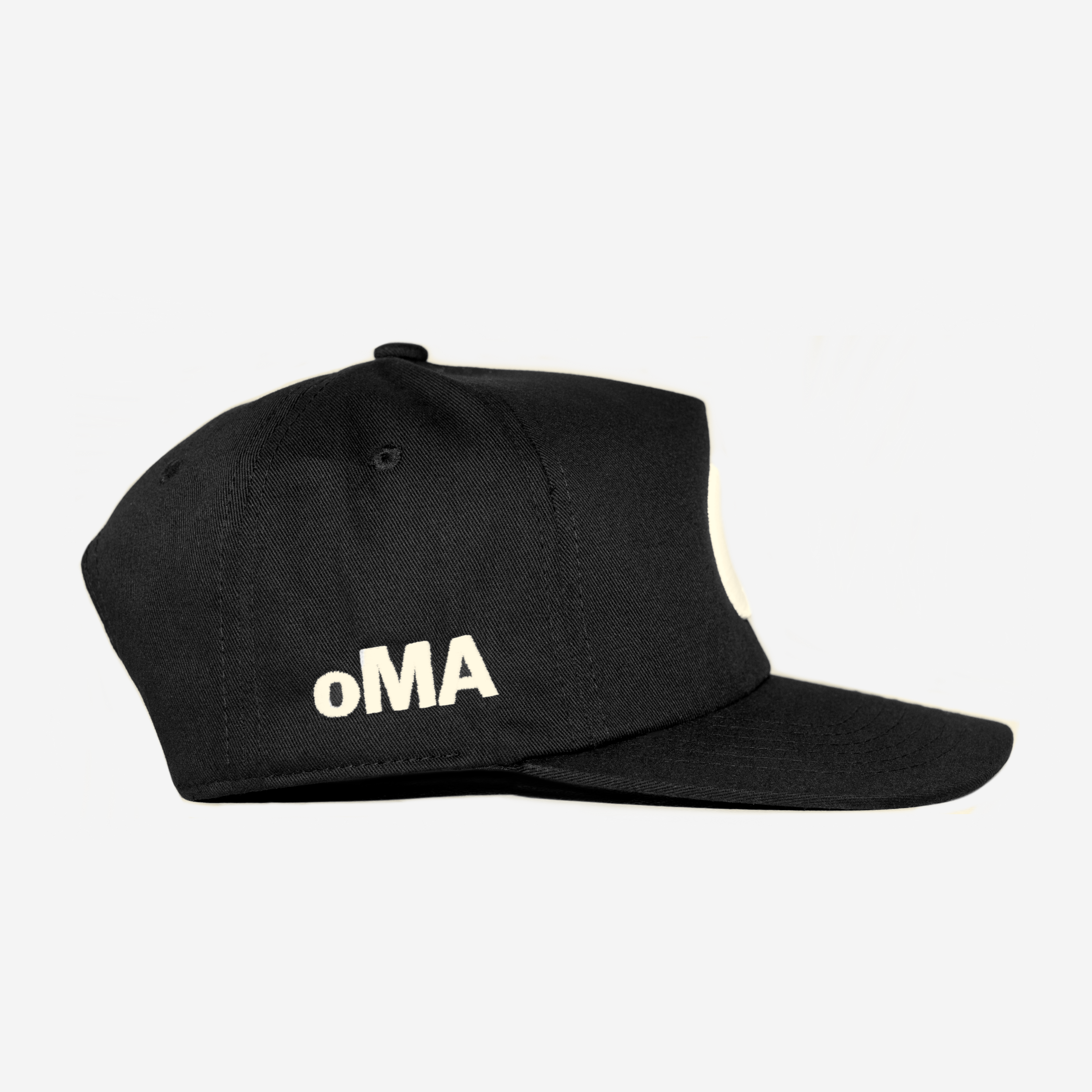"o" HAT (BLK/CRM)