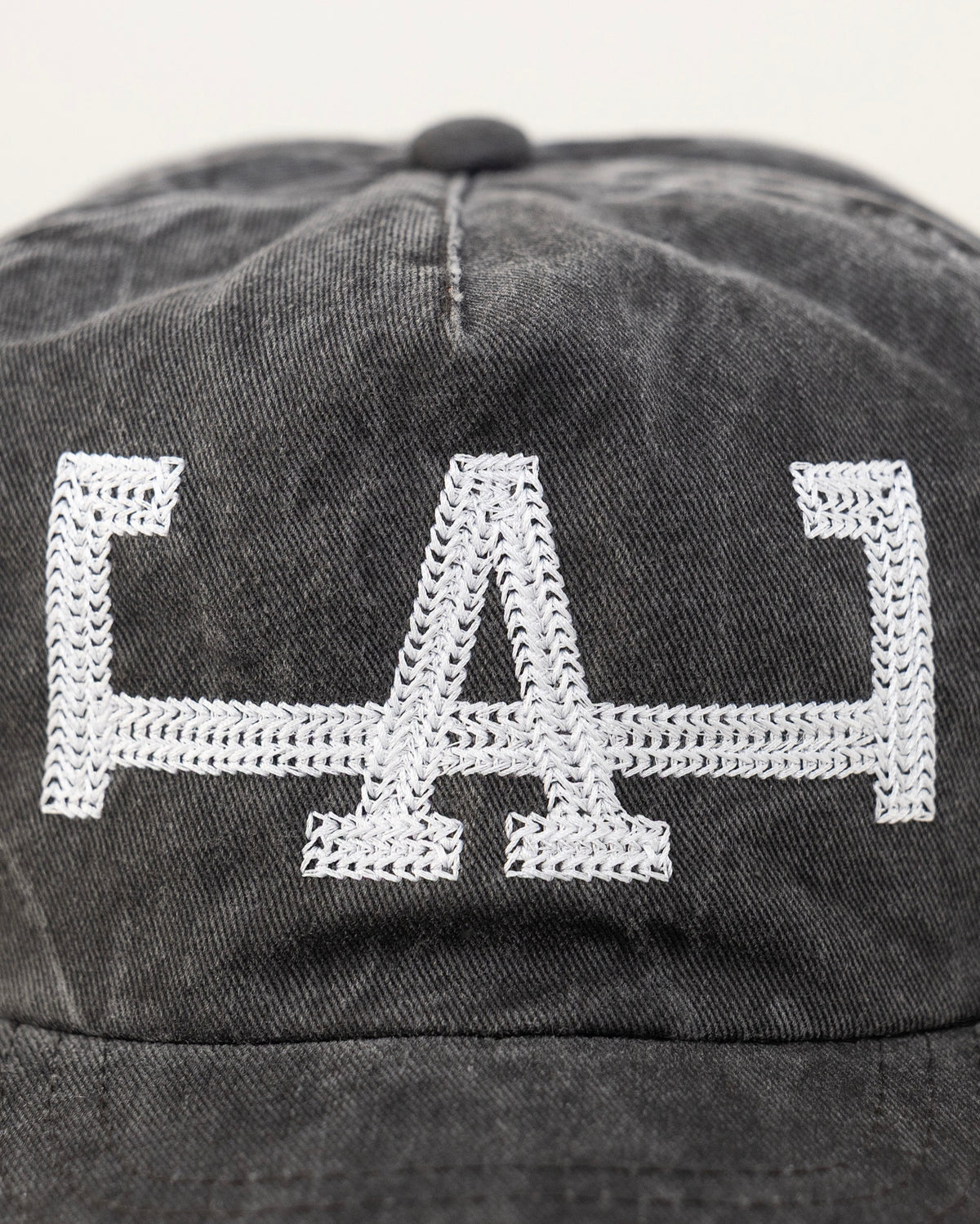 LoS ANGELES CHAIN STITCH HAT (SToNEWASH)