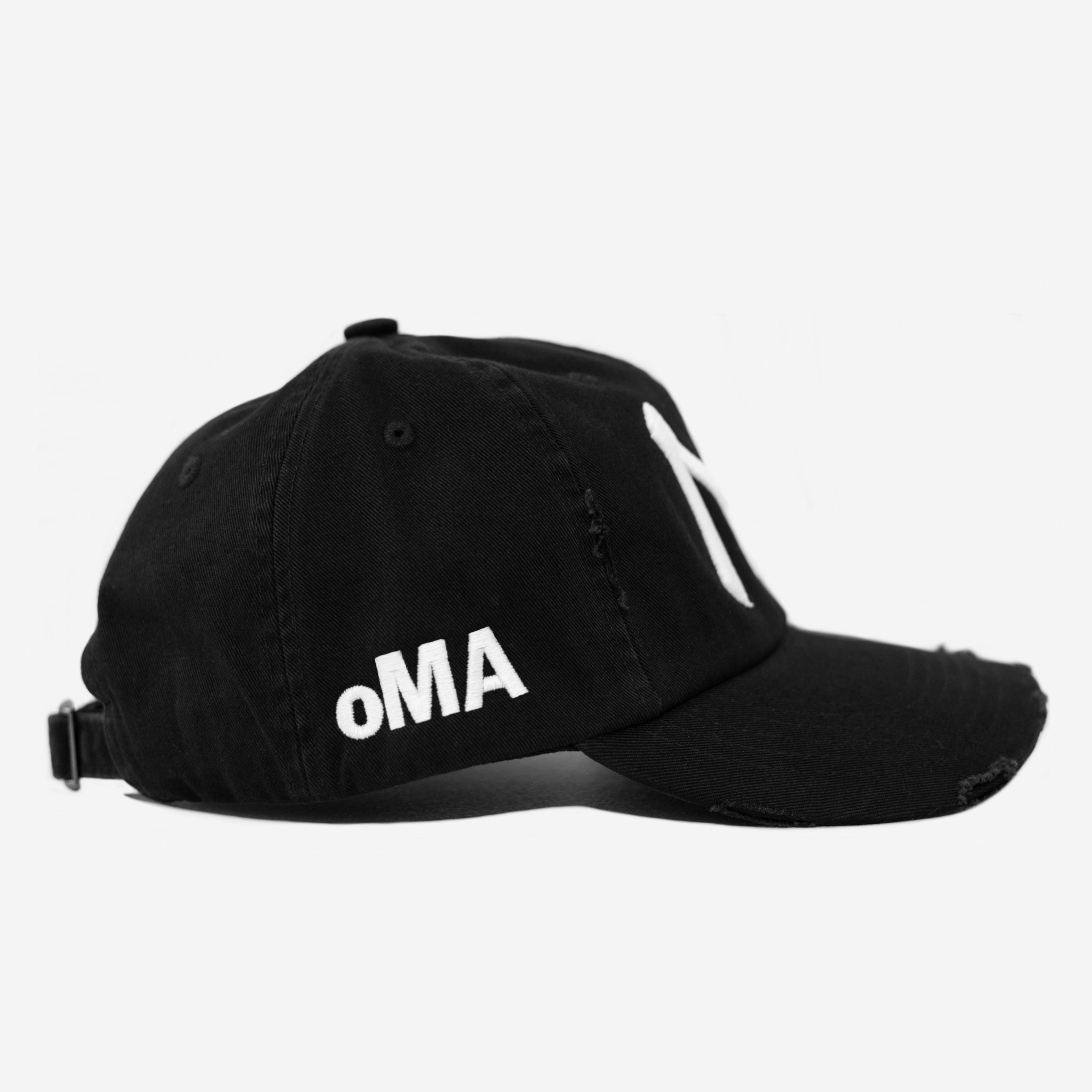NY DISTRESSED HAT (BLACK/WHITE)
