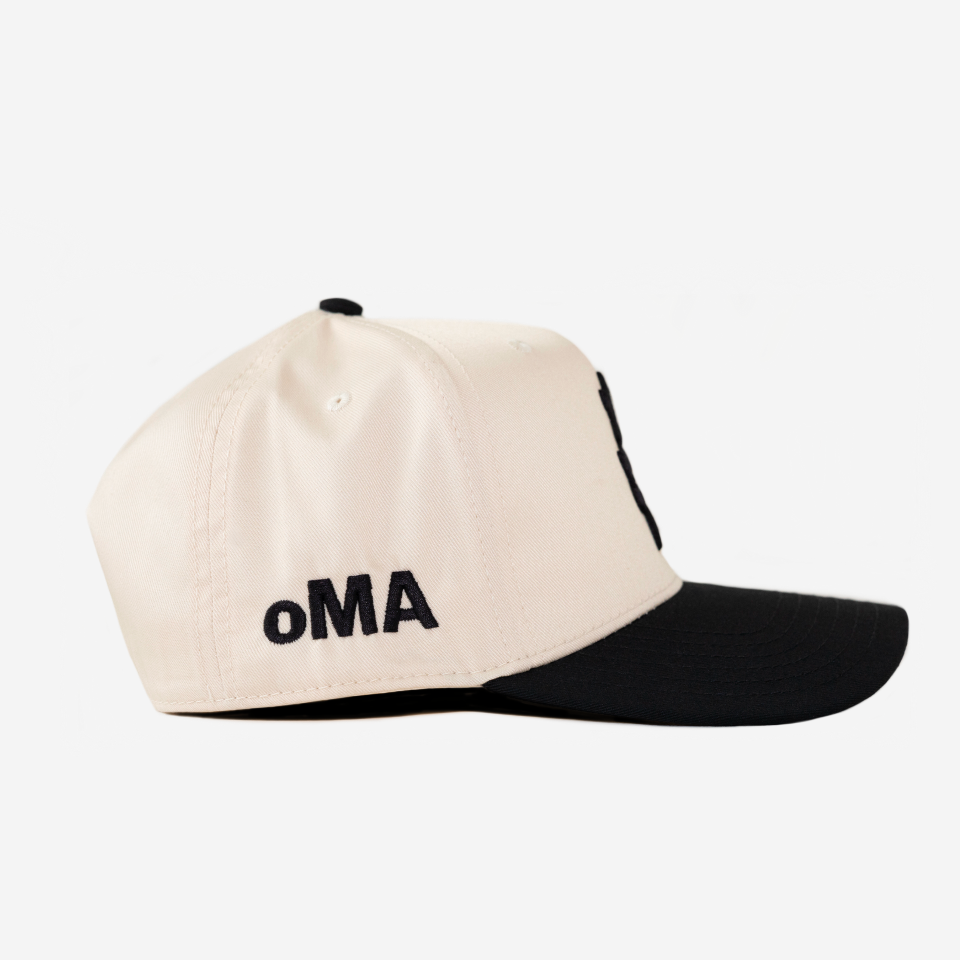 NY JAPAN CURVED BRIM HAT (CRM/BLK)