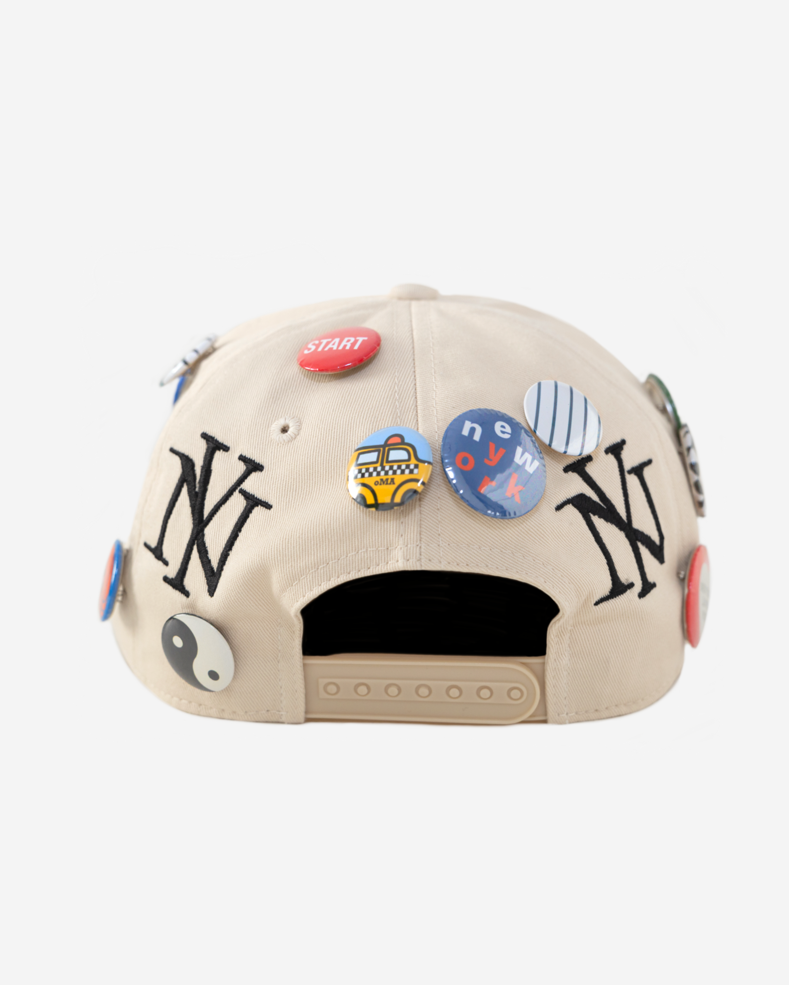 oLD NEW YoRK BUTToN HAT (CREAM)