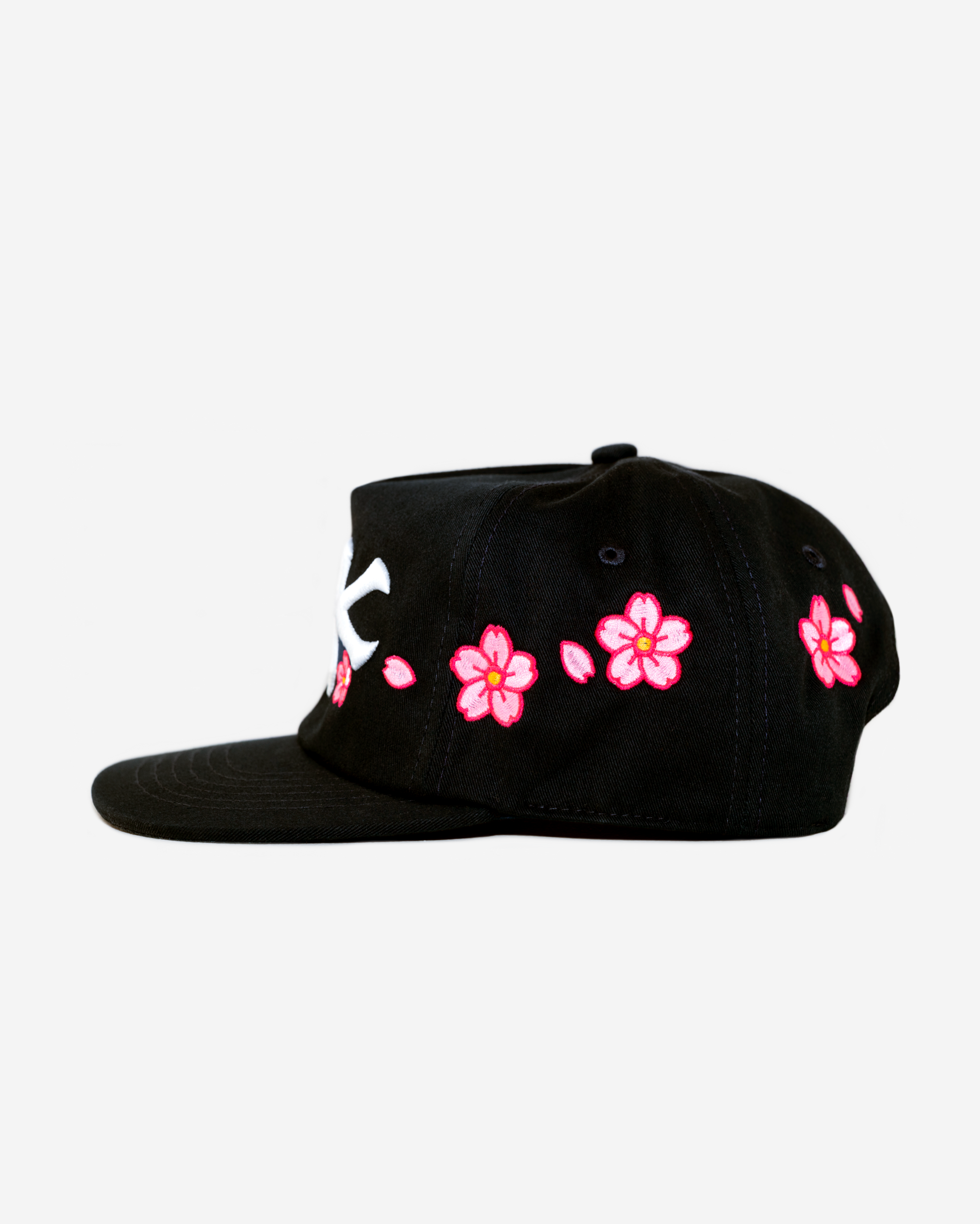 NY CHERRY BLOSSOM HAT (BLACK)