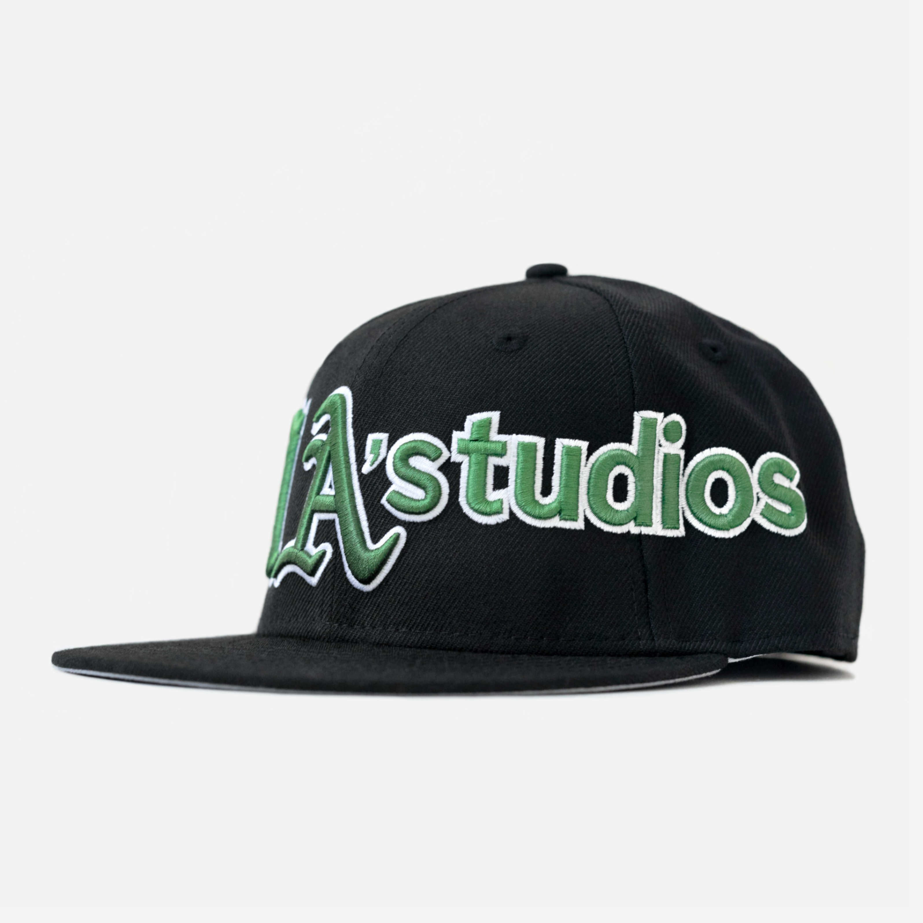 oMA STUDIOS "BAY AREA" FITTED HAT (BLACK)