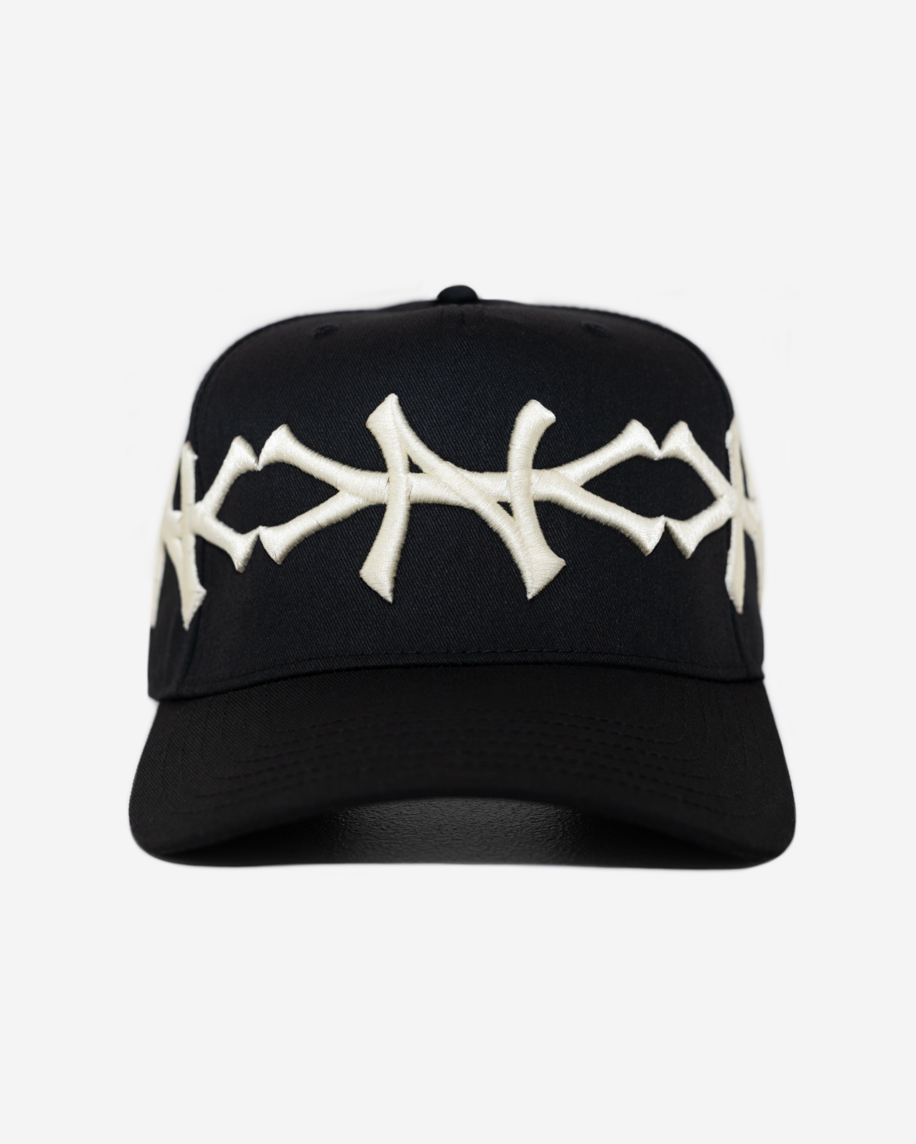 NEW YoRK CRoWN CURVED BRIM HAT (BLACK/CREAM)