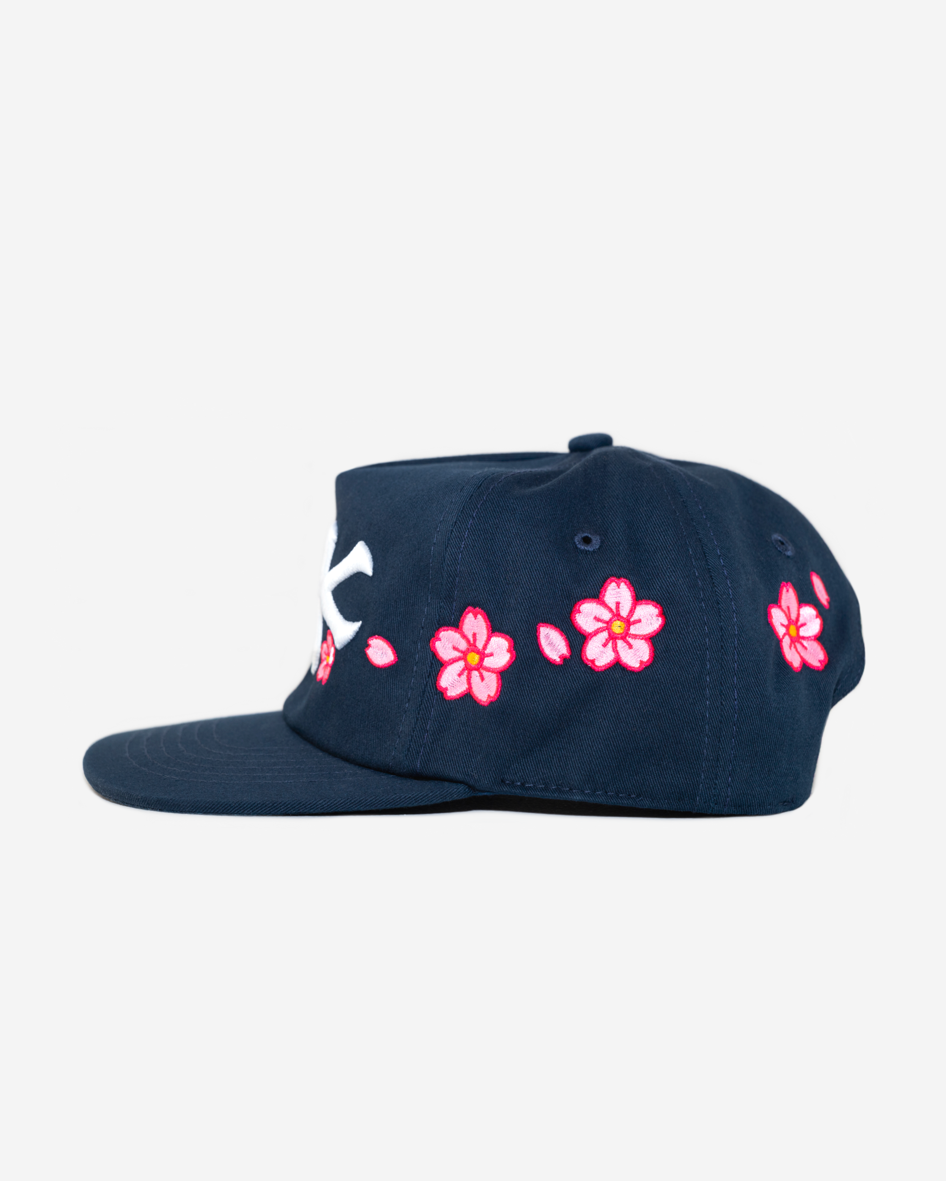 NY CHERRY BLOSSOM HAT (NAVY)