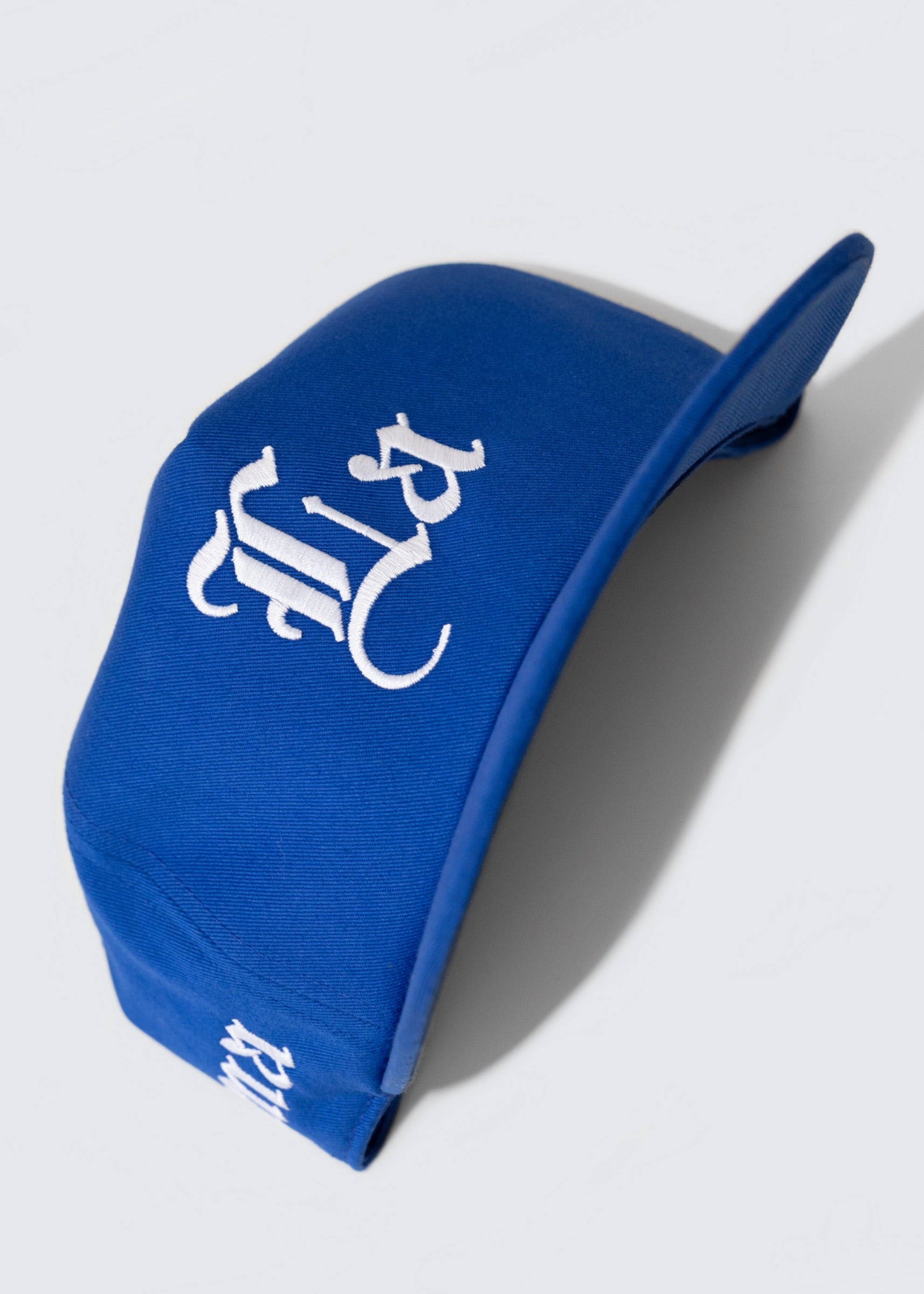 LA GoTH HAT (RoYAL)