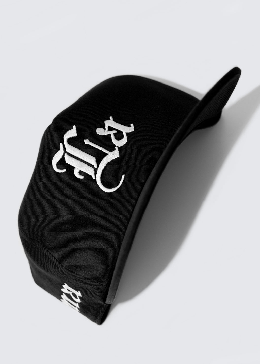 LA GoTH HAT (BLACK)