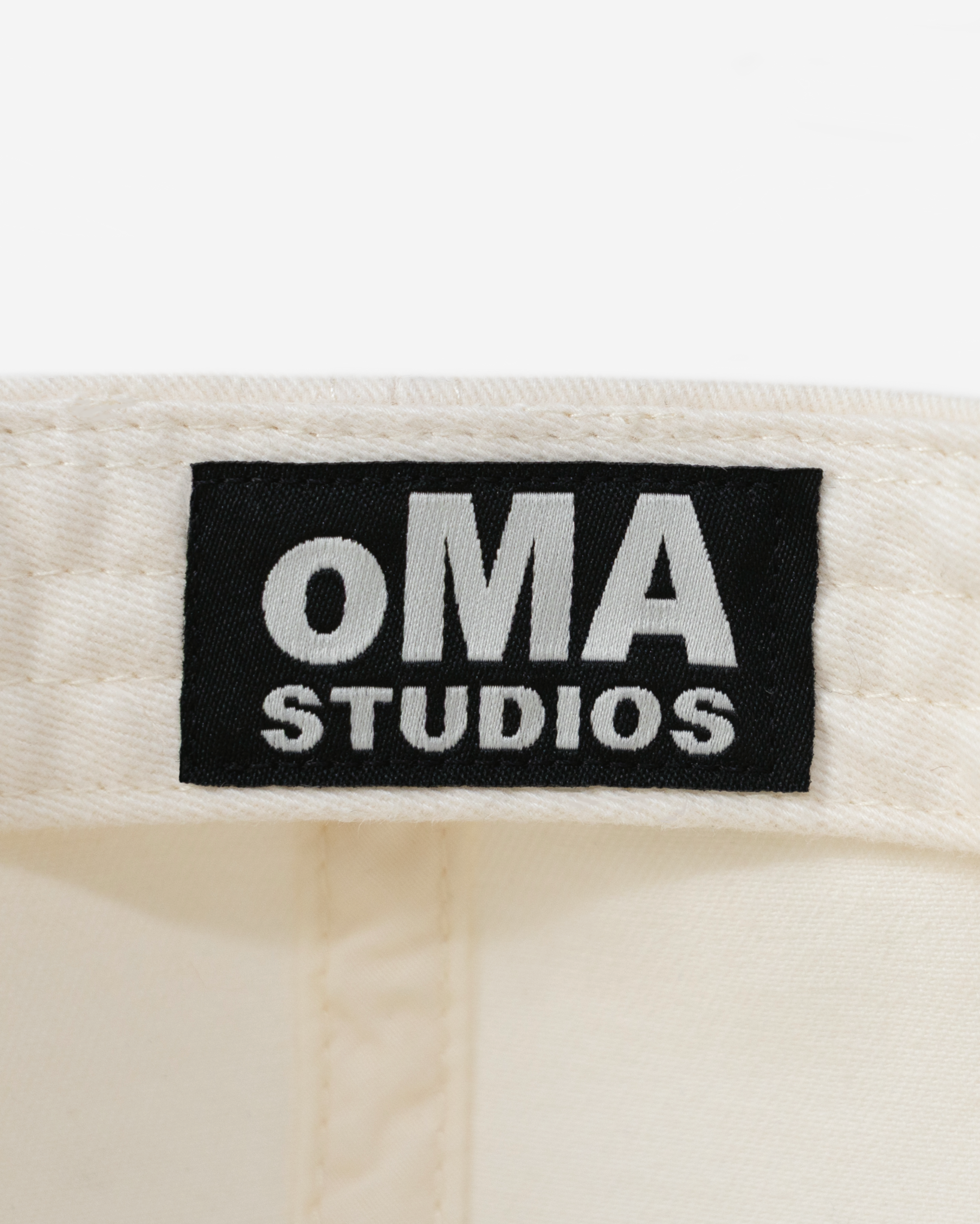8 BALL HAT (IVoRY)