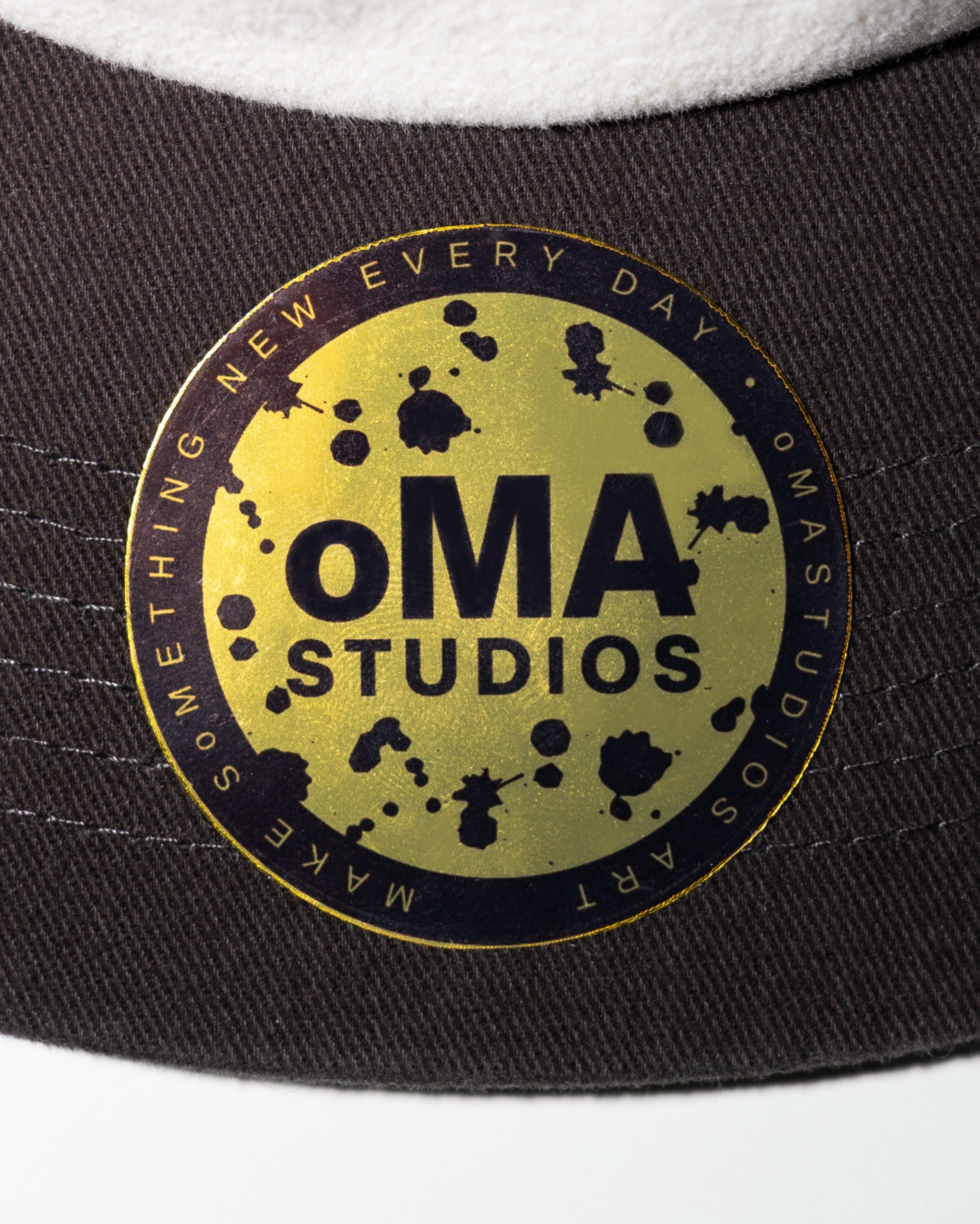 BRASIL ARCH HAT (IVoRY/VTG BLK)