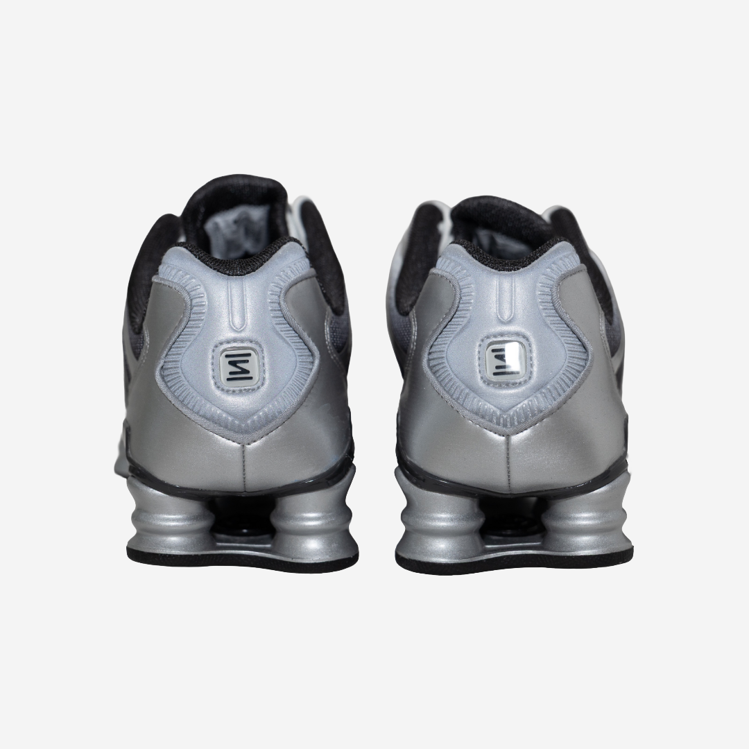 NIKE SHOX TL