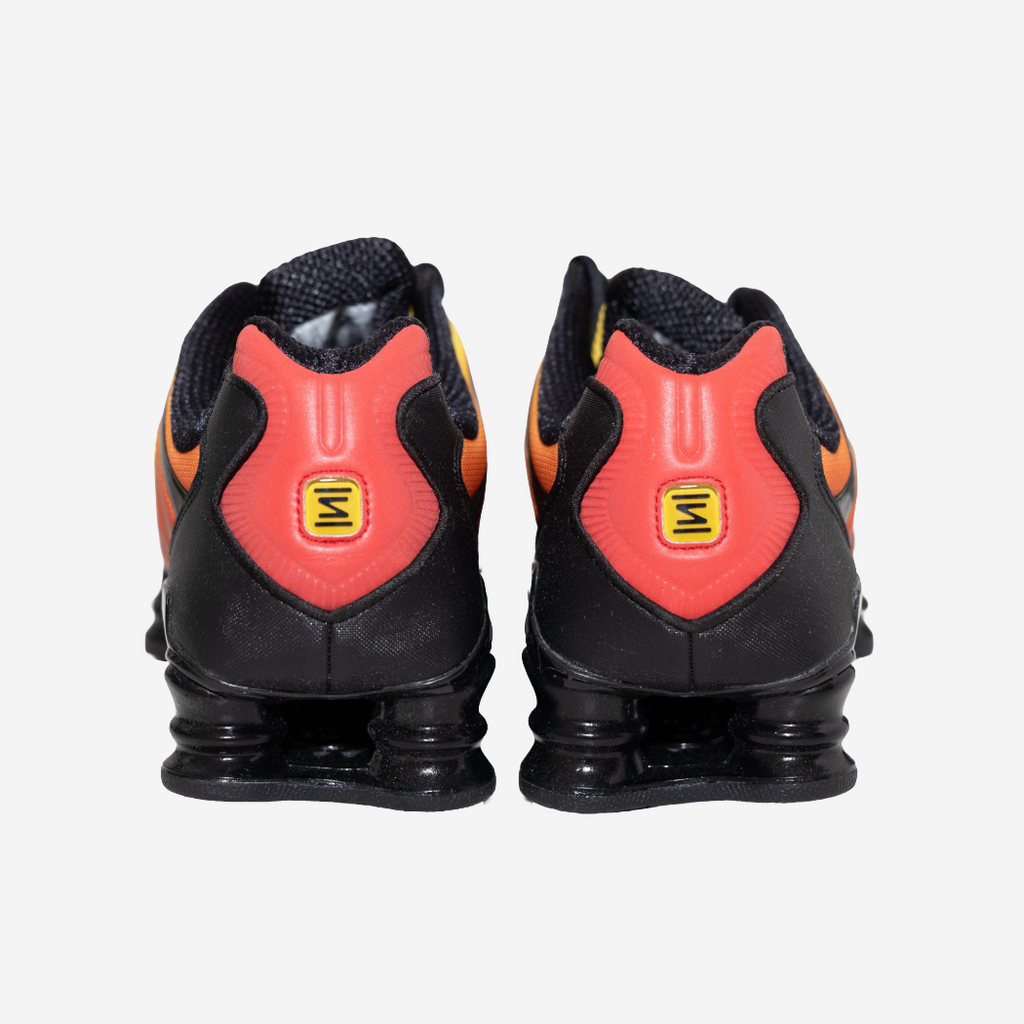 NIKE SHOX TL