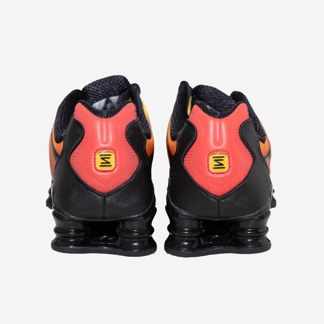 NIKE SHOX TL